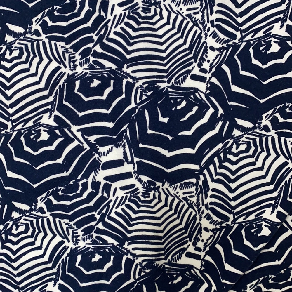 Lilly Pulitzer Navy/white umbrella dress! - Picture 3 of 4